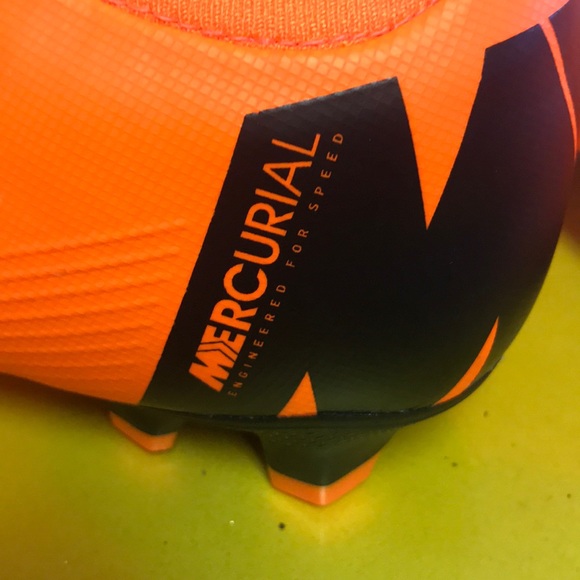 COPY - Nike Mercurial Superflyknit cleats size 10… - Picture 7 of 8